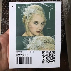 Bridal Birdcage White Veil Fascinator, comb & gems / Wedding